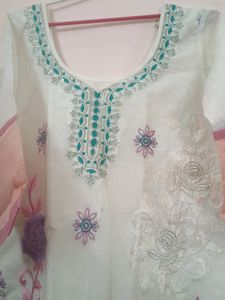 Beautiful Embroidered Kurti