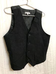 Protocol Black Vest