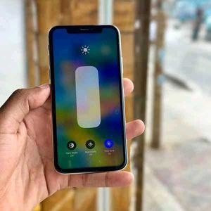 iPhone Battery Health 96%