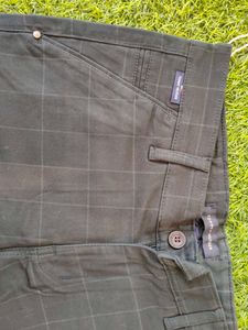 Checkered Casual Pants