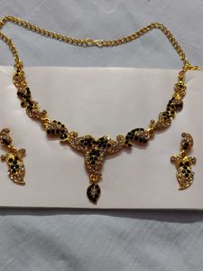 New Necklace &amp; Earring Set