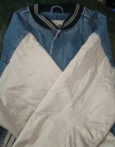 Blue Denim Baggy Jacket 🧥 FREE SHIPPING ♥️