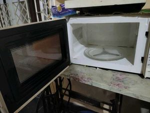 Kenstar Induction And Bajaj Oven