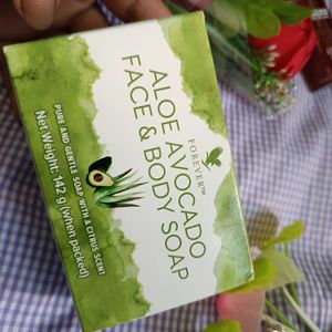 Aloe  Avacado Face And Body Wash