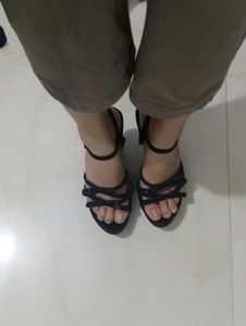 A Black Velvet High Heels