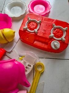 Toy Kitchen Set