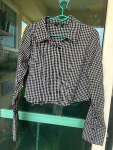 Classy Black And White Crop Shirt