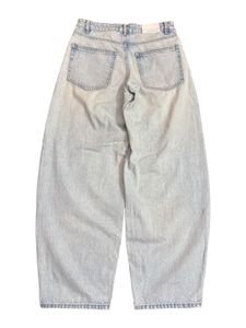 Light Wash Baggy Jeans