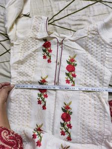Pakistani Suit With floral Embroidery