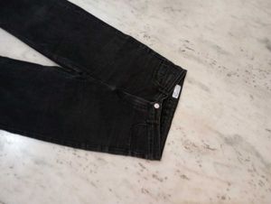 Charcoal Jeans✨
