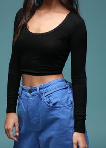 Black Long Sleeve Crop Top