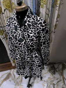 Chic Animal Print Trench Coat