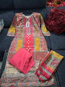 Elegant Printed Kurta Set razwadi