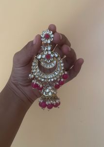 bridal necklace set .