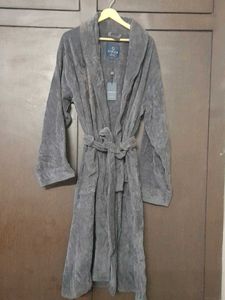 Cozy Grey Robe - Perfect for Lounging!