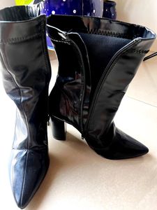 Heeled Half Calf Length Boots