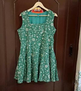 Designer Green Embroidered Suit