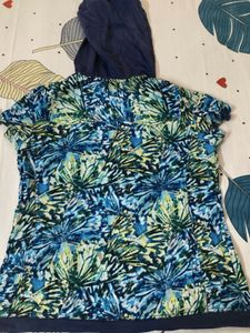 Floral Print Hoodie Top