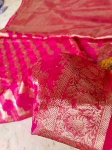 Organza Saree With Blouse Piece Very Nice 💕
