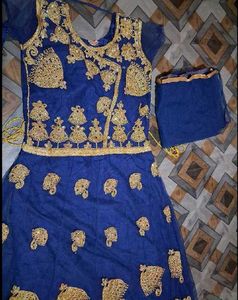 🔥🔥Sale💥💃 Blue Full Havy Work One Piece Gown.