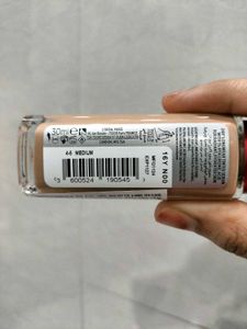 Loreal Paris Tinted Serum Foundation-Medium.