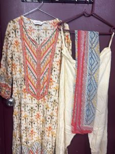 Festive Sale ! Printed Kurta Set