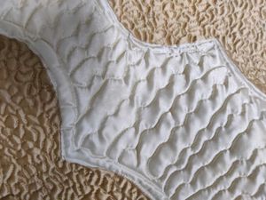 Elegant White &amp; Gold Bedding Set