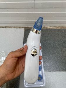 Pore Cleaning Device