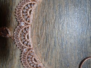 Beatiful Ad Necklace Set