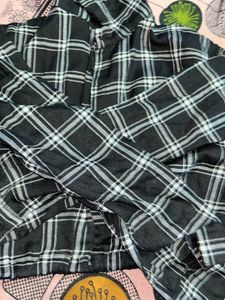 classic modern women crop shirt