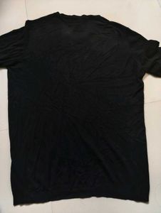 Black Sweat-Shirt