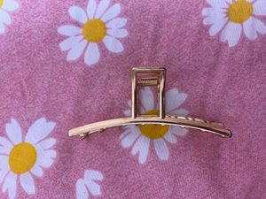 Gold Hair metallic Claw Clip h&amp;m