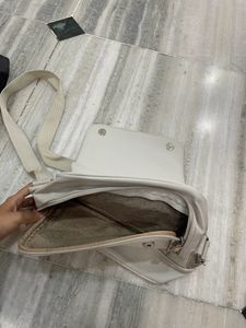 Different Bags An Sling Bag