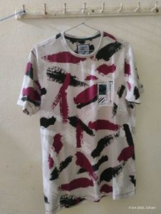 Twills 1995 Abstract Print T-Shirt – Trendy Casual