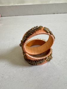 SALE ✨Thread Bangles