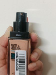 Maybelline Fit Me Matt+ Pores Foundation
