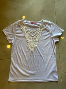 Sr Store Exclusive Tshirt With Laces Size S