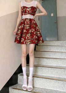 crimson red-white floral mini summer dress 🍒