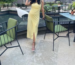 Chic Yellow Midi Dress with Slit.