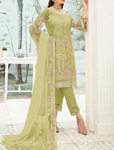 Pakistani Kurta Set