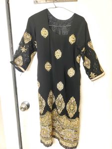 Elegant Embroidered Kurta Set