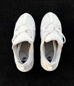 Nike Airmax Graviton &#39;White&#39;