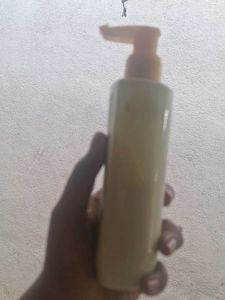 Skin Care Kit ✨️Let&#39;s Bargain🥰