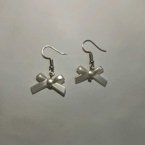 Handmade Pearl Bow Earrings