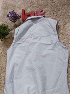 Cute Sleeveless Top