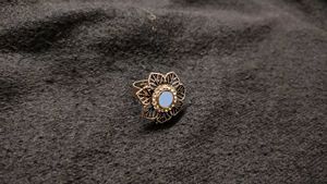 Silver Oxidised Flower Mirror Ring