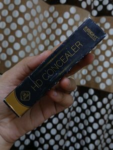 Insight Makeup Essential HD Concealer