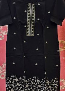 Elegant Black Embroidered Kurta