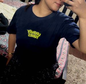 Totally Unuse T-shirt In Navy Blue Colour
