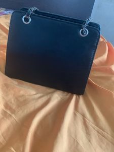 Black Hand Bag